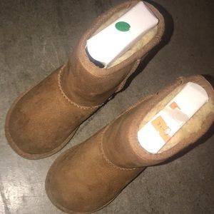 Toddler uggs